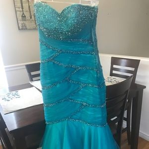Teal mermaid prom dress